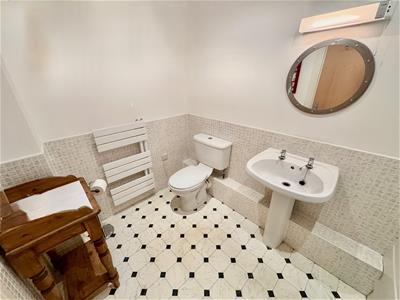 Picture 8